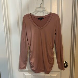 Like brand new never worn Maternity Vibes top, gathered sides, super soft size S